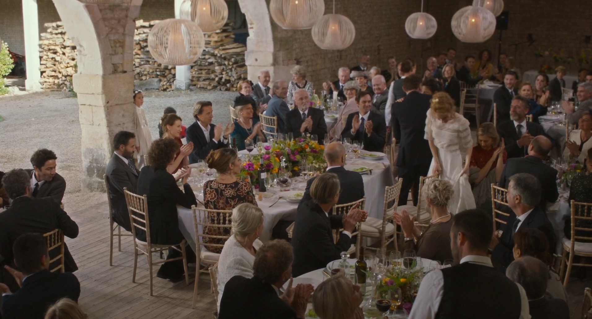 三兄妹Lola.et.ses.Frères.2018.FRENCH.1080p.WEB.H264-EXTREME (1).mkv_20250208_15.jpg