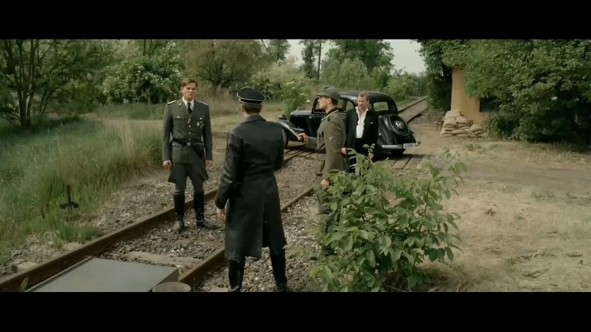 挪威 【敌营芳翠】央视配音Svik.2009.1080p .hclg.mkv_20250209_143049.716.jpg