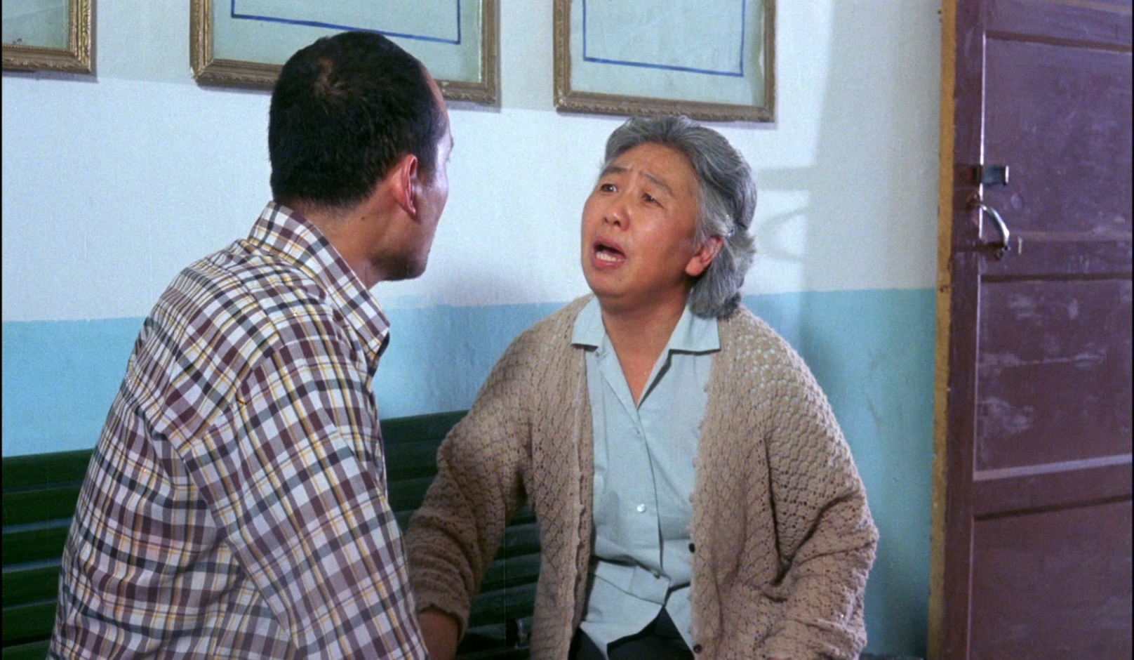 倒蛋部队.The Egg-Trafficking Army.1990.WEB-DL 1080P.x265.10bit.AAC.mkv_20250303_.jpg