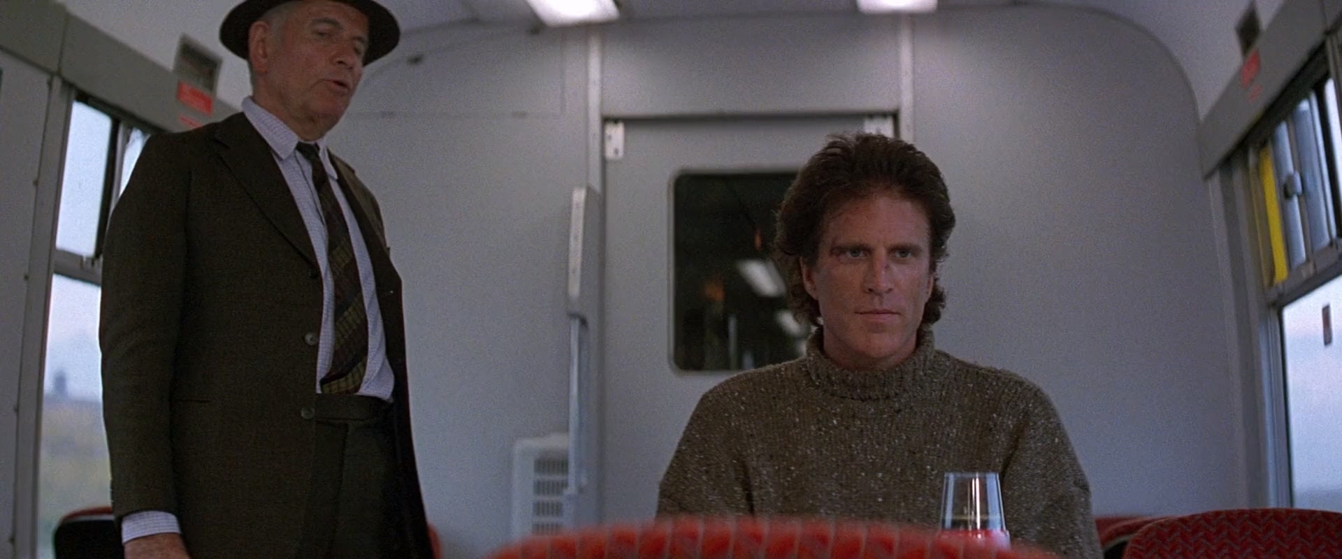 尼斯巨龙 (1996) 1080p [AAC, AAC] [zho, eng].mkv_20250303_181504.257.jpg