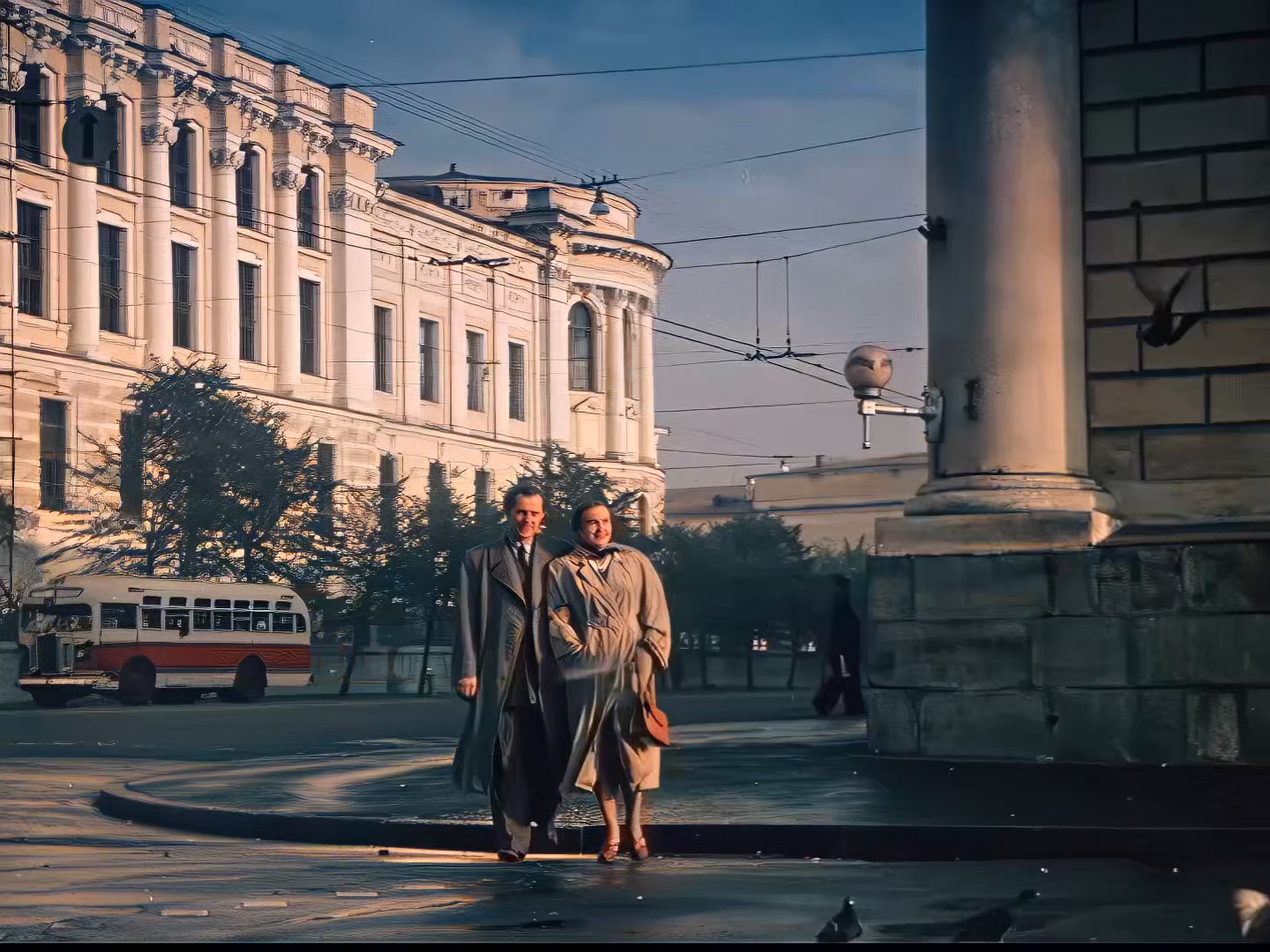 百货商店的秘密Za.Vitrinoy.Univermaga.1955.DVDRip.1080p.t0P.Az (1).mkv_20250328_1.jpg