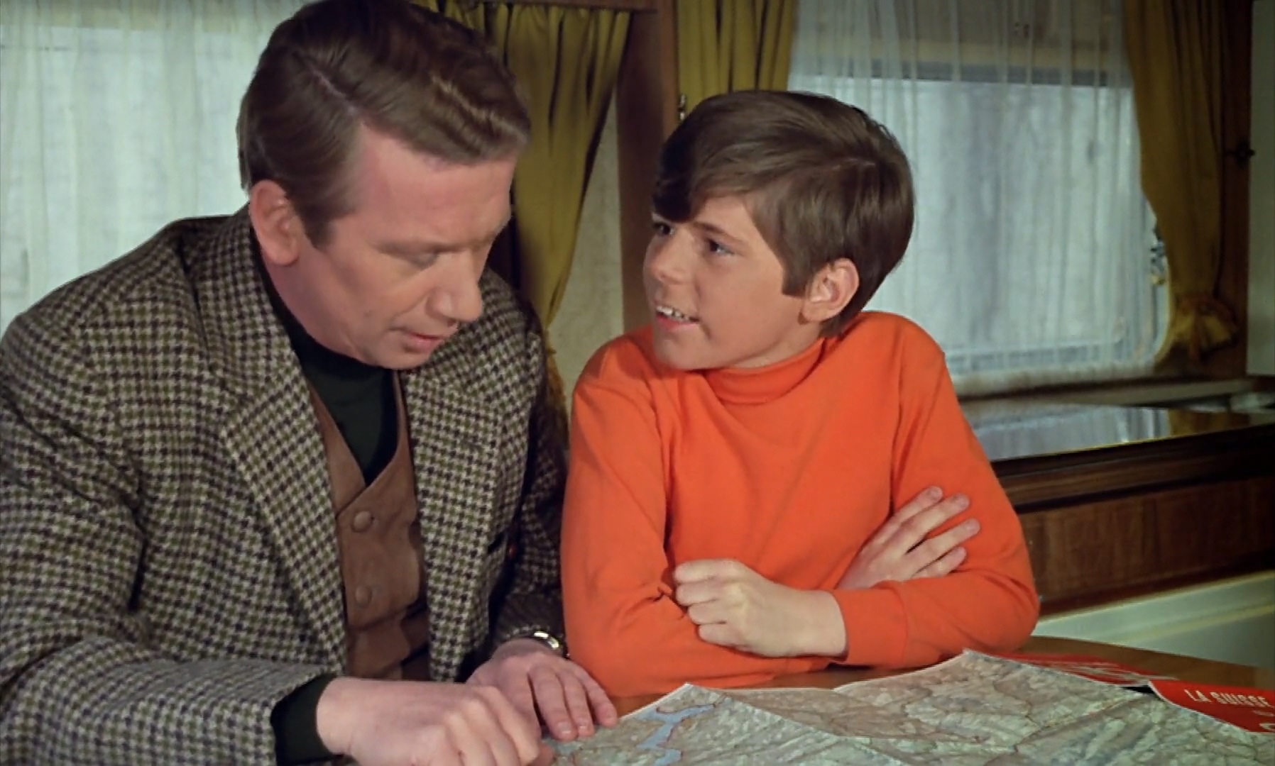 一颗流浪的心（德语中字） Heintje-Ein.Herz.geht.auf.Reisen.1969.BDRip1080p.mkv_20.jpg