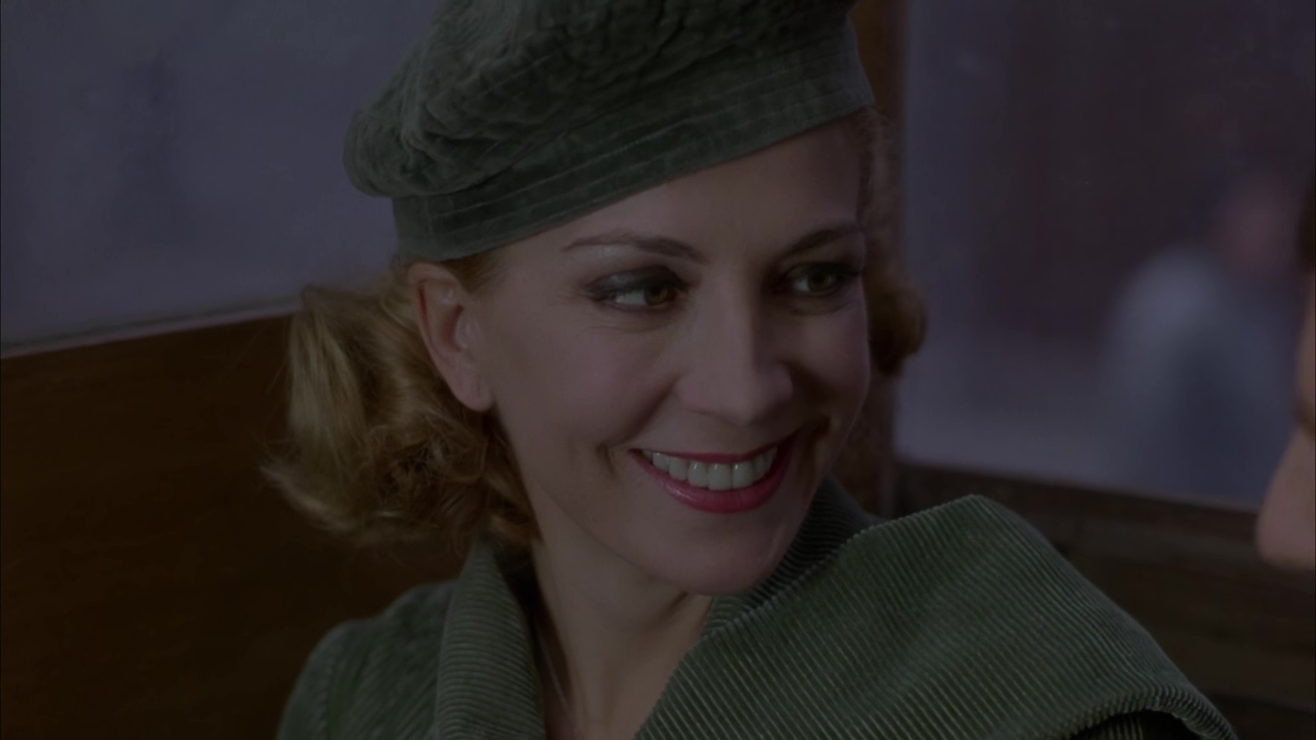 B 伯爵夫人(1080)-2005 - frame at 4m52s.jpg