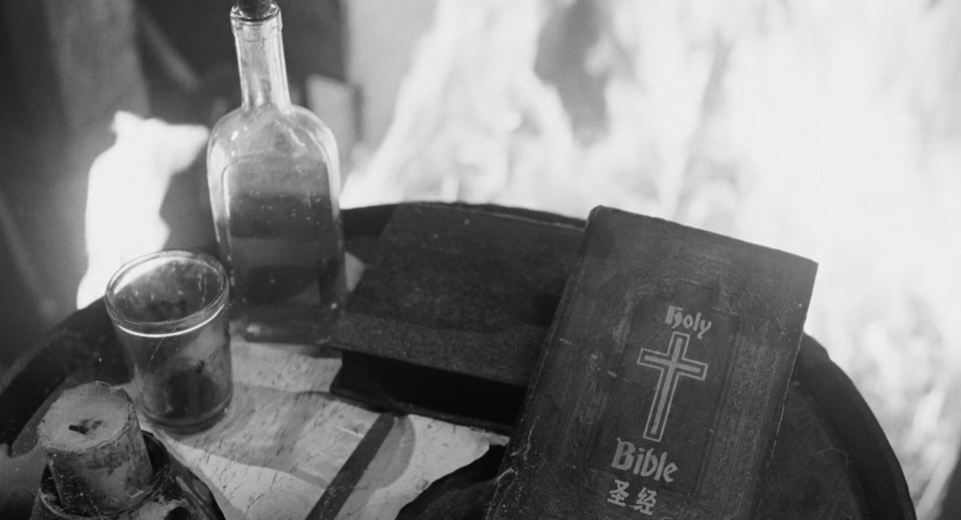 范海辛.Van.Helsing.2004.Blu ray.1080p.x265.HEVC.10bit.AC3.2audio特效字幕.mkv_202.jpg