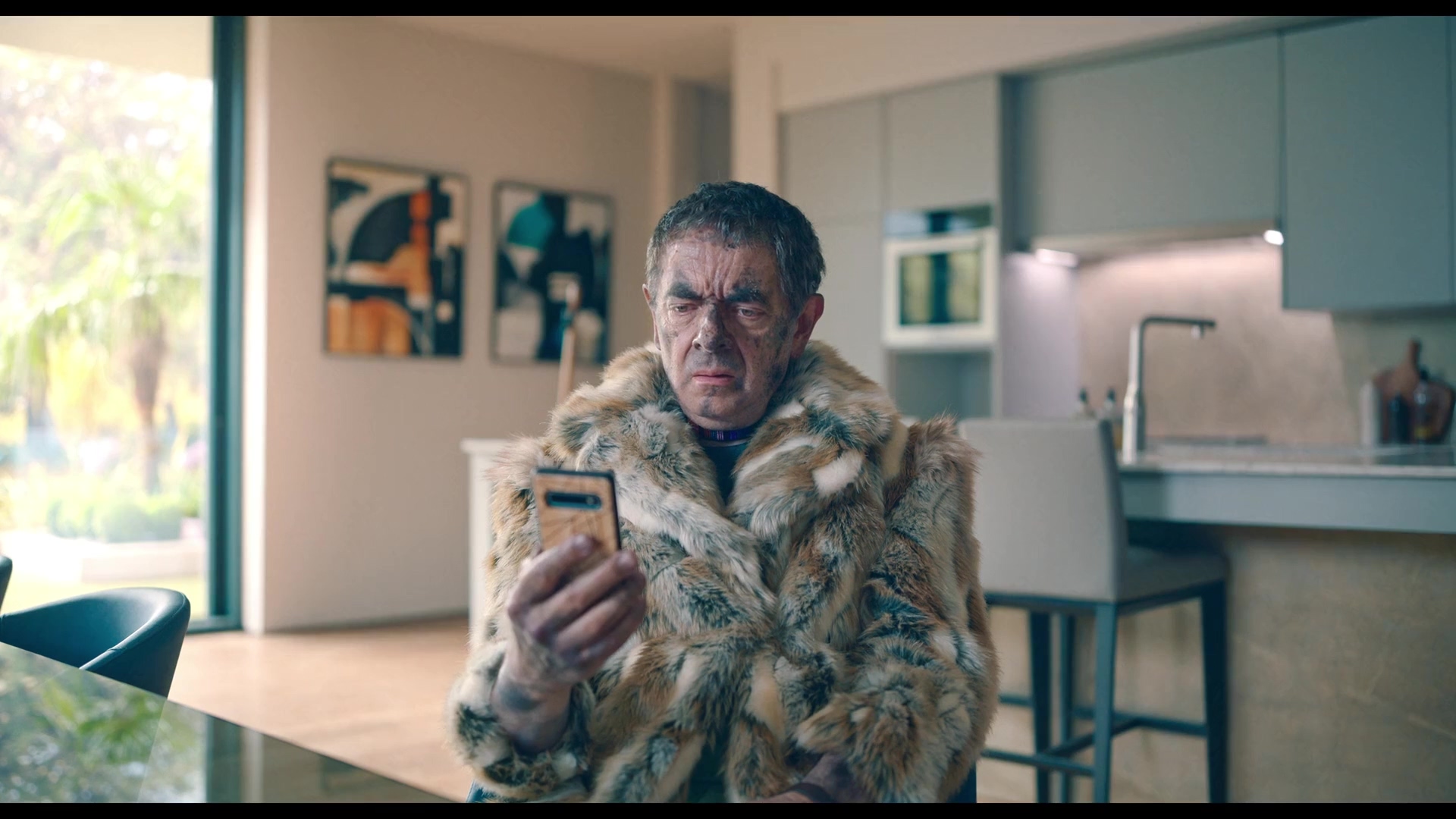 人来蜂 憨豆.MP4_20250411_005733.718.jpg