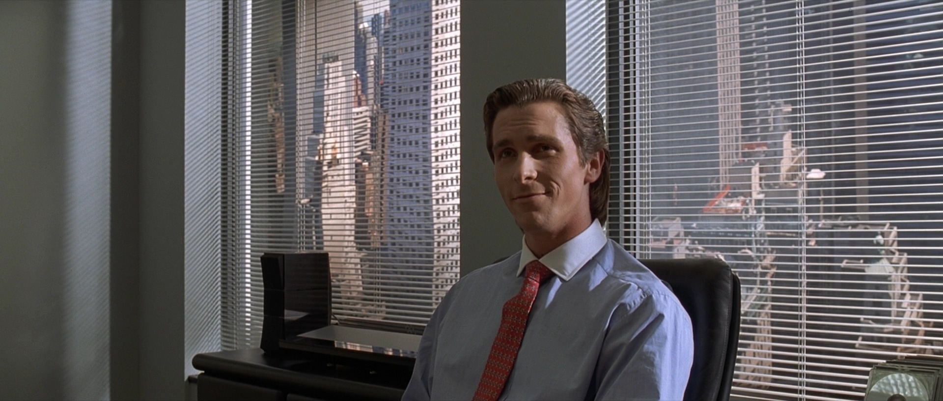 American.Psycho.2000.1080p.BluRay.x264.TrueHD.5.1-ParkHD.mkv_20250412_205111.744.jpg