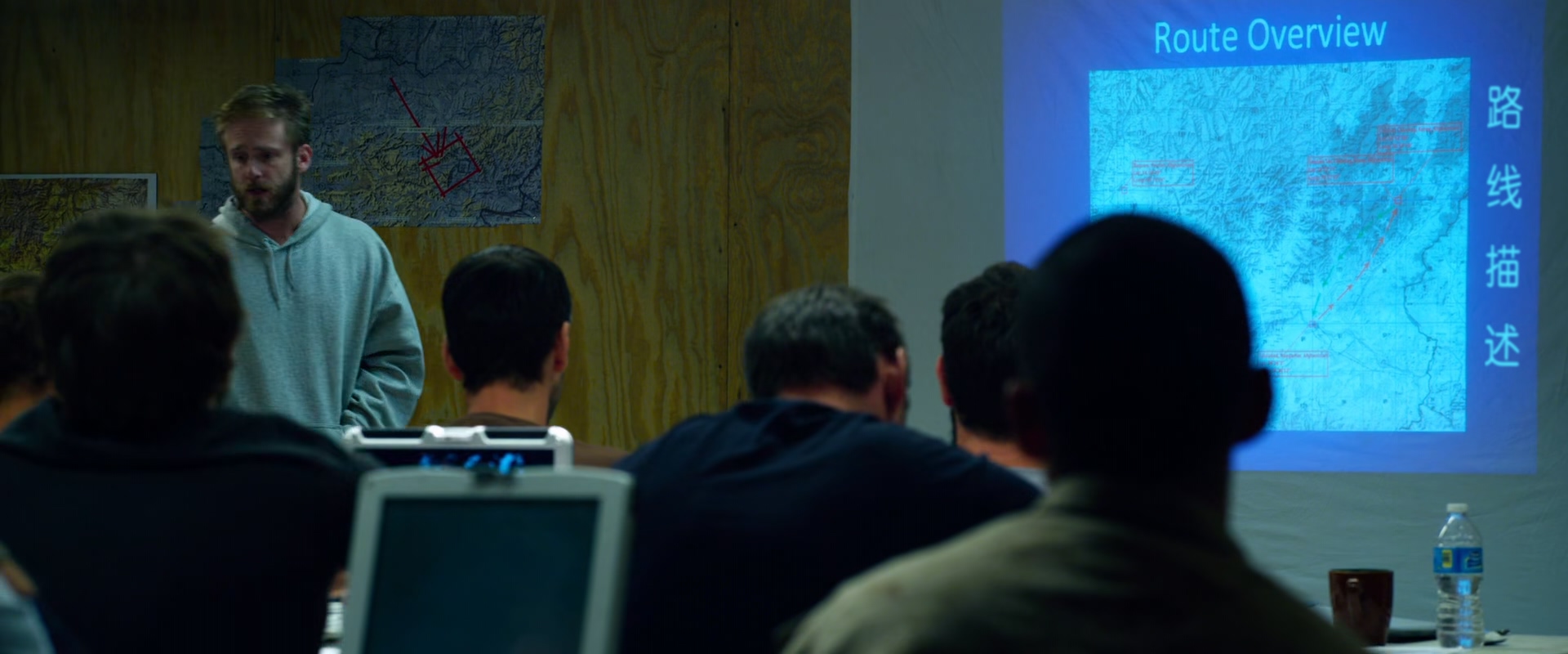 孤独的幸存者.Lone.Survivor.2013.BluRay.1080p.x265.10bit.AAC.2audio特效字幕 (1).m.jpg