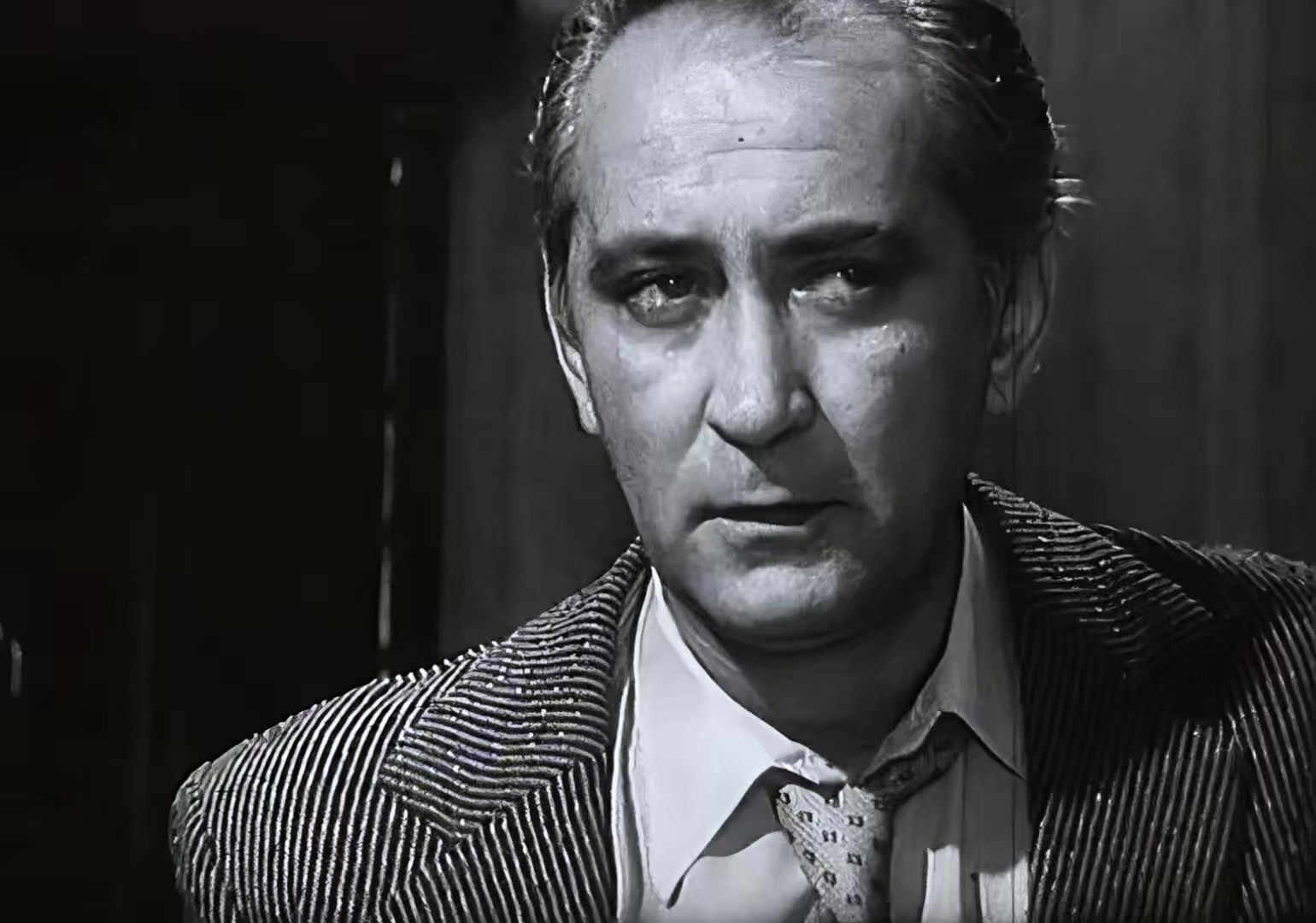 02 奇袭车库.mkv_20250414_130019.008.jpg