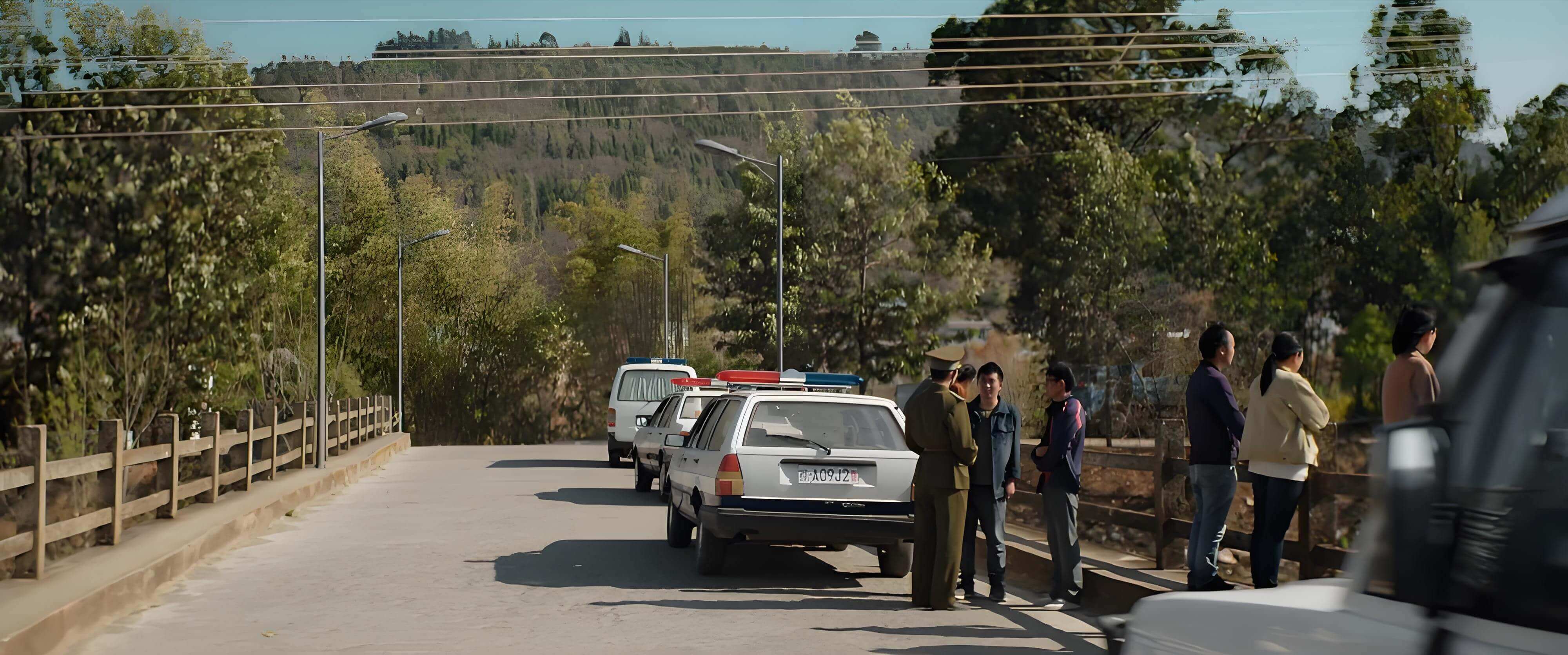 漫长的季节-警车 (1) (1).jpeg