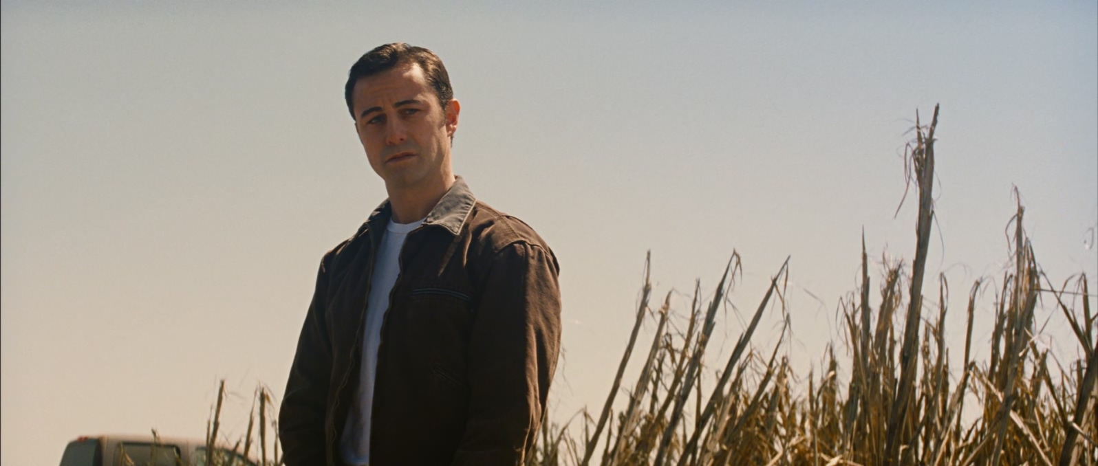 环形使者.Looper.2012.1080p.10bit.BluRay.2audio.x265.HEVC-MZABI特效字幕.mkv_20250.jpg