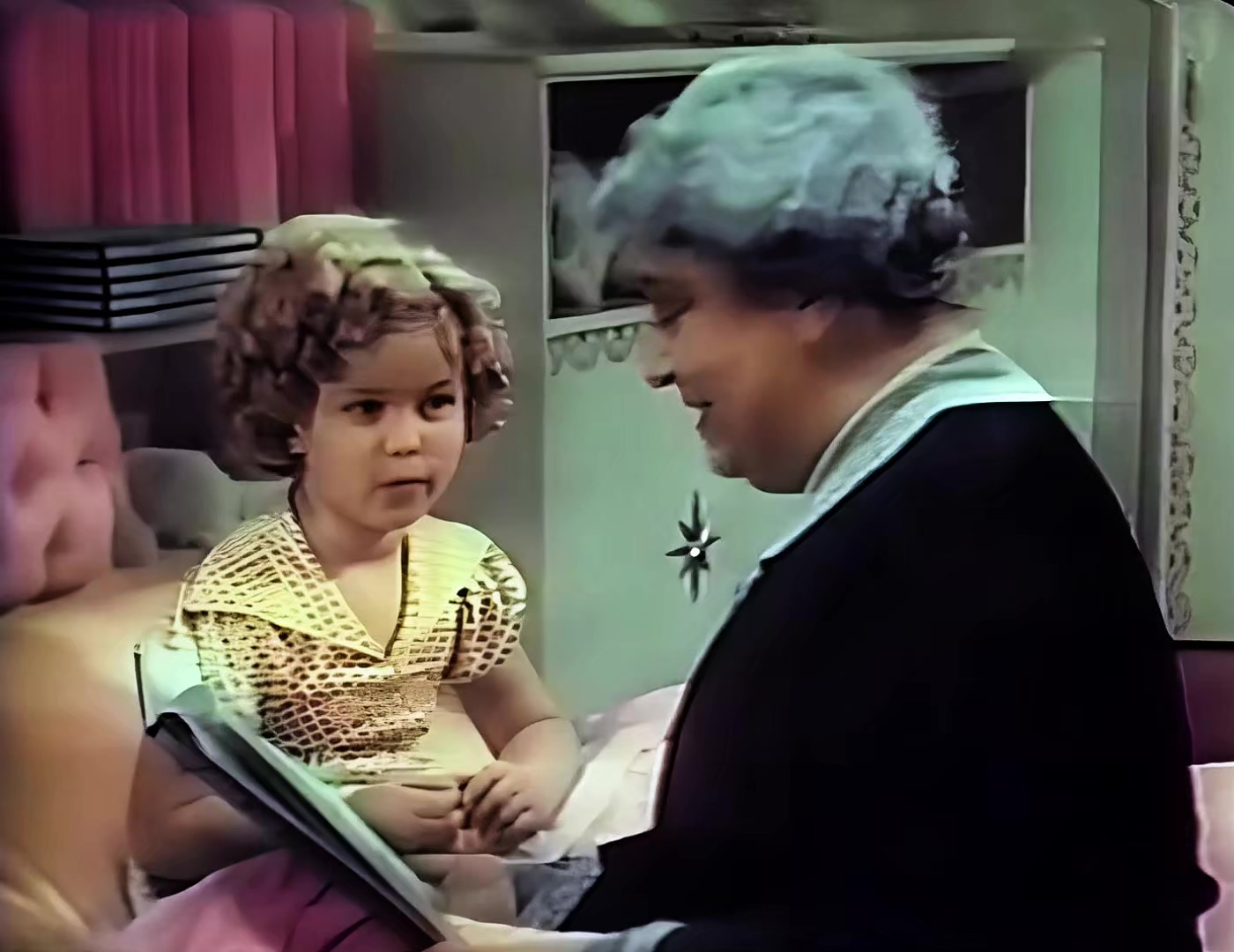 1936 可怜的富家小女孩.mkv_20250424_101103.172.jpg