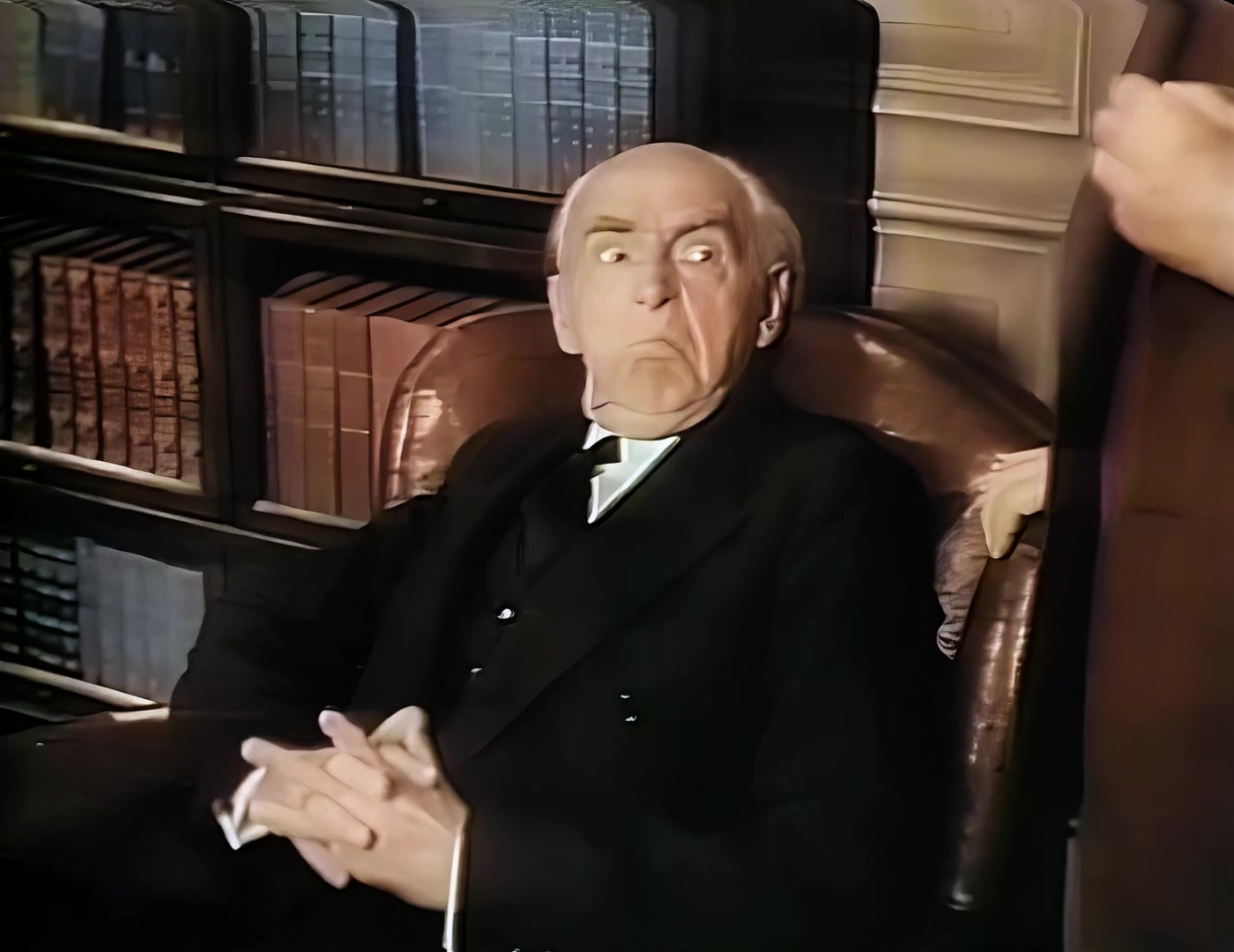 1936 可怜的富家小女孩.mkv_20250424_101608.398.jpg