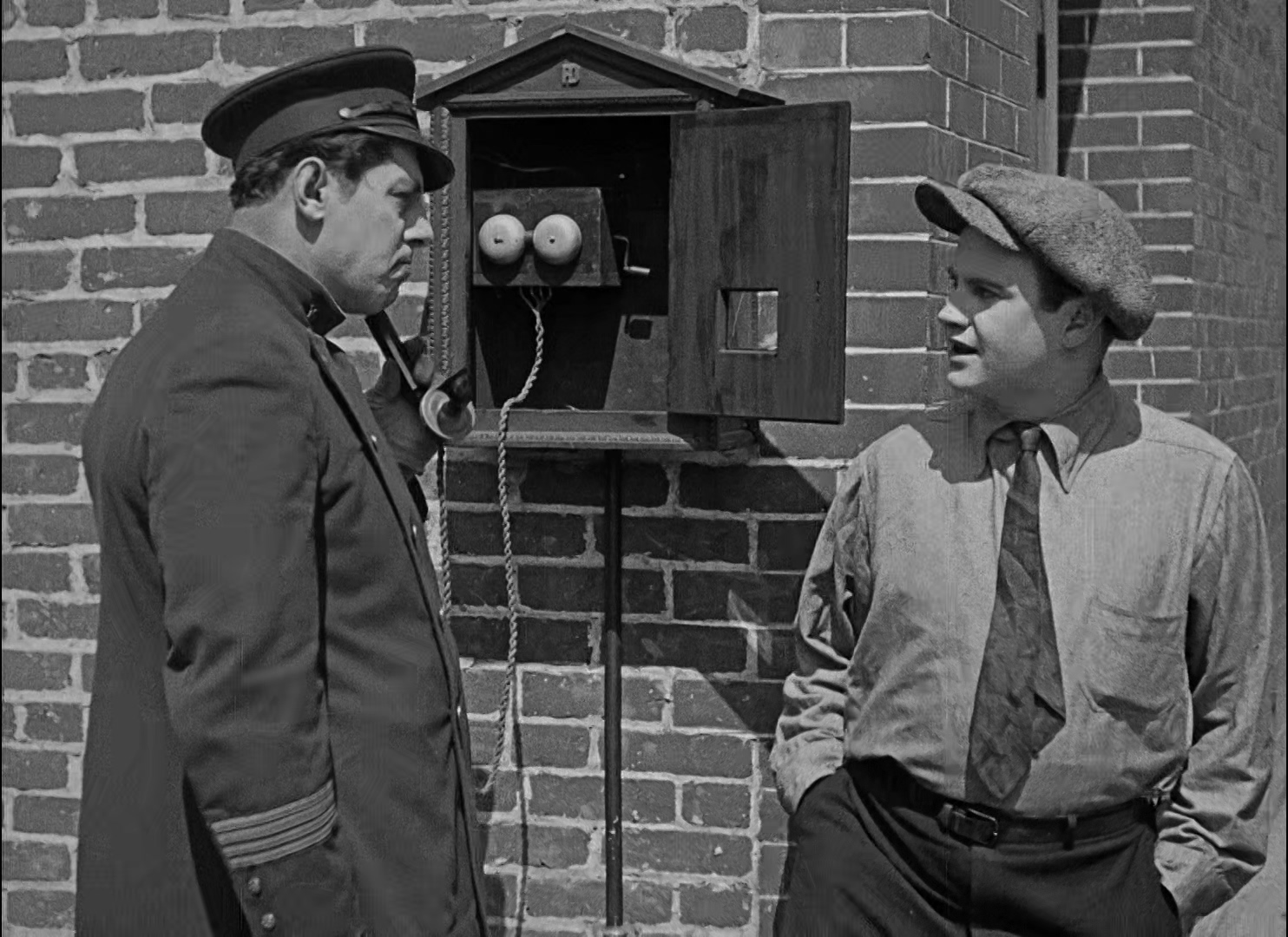 最后安全 Safety Last! 1923.mp4_20250501_152800.276.jpg