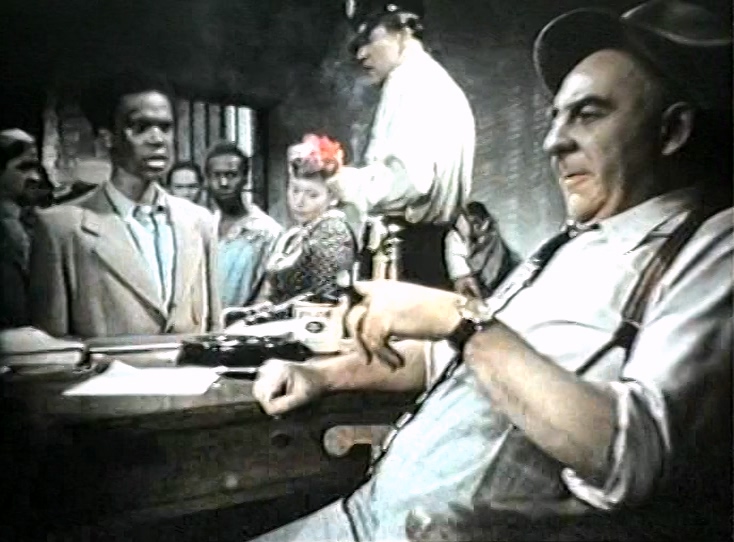 1953.银灰色的粉末 Serebristaya.pyl.576p.DVDRip.x264.mkv_20250502_211007.262.jpg