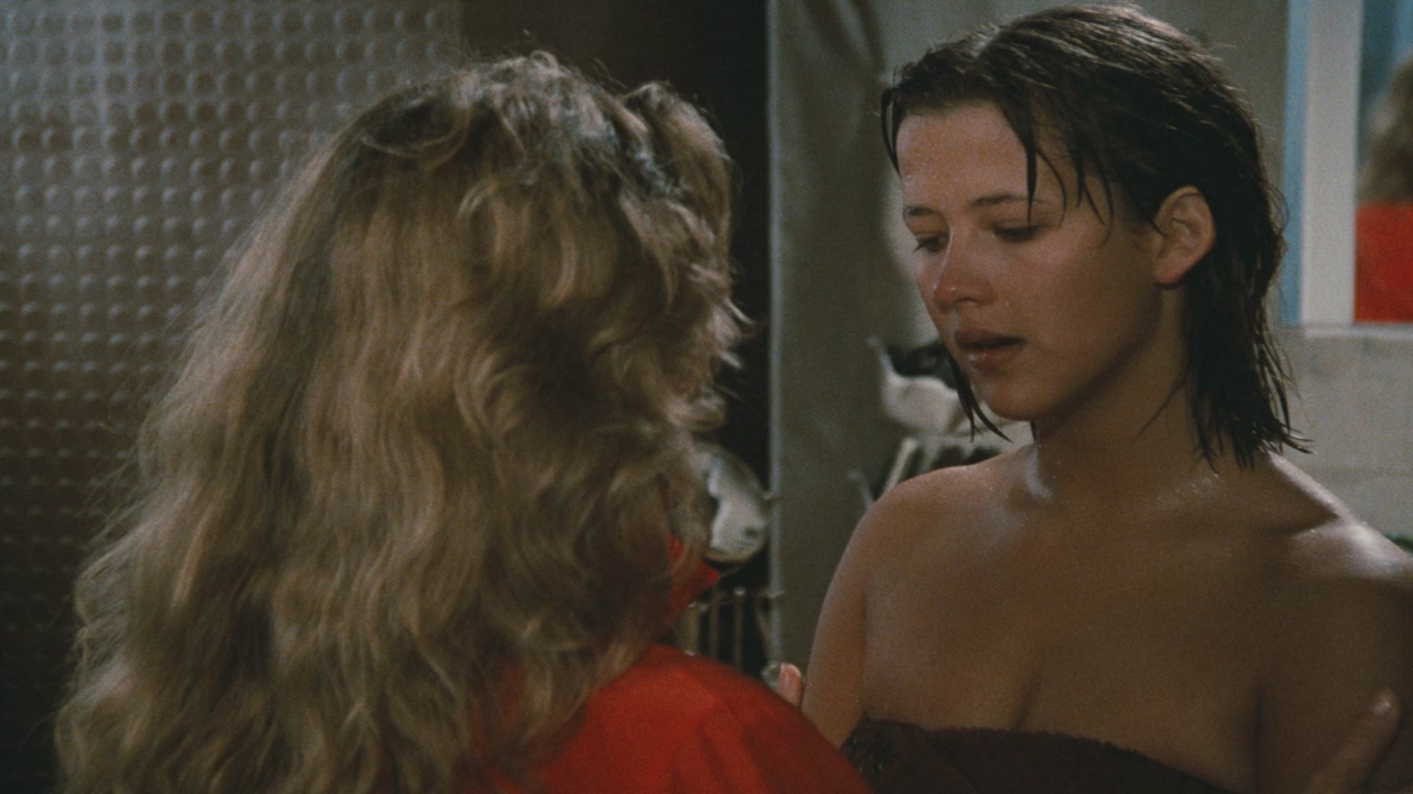 初吻2.苏菲·玛索.la.boum.2.1982.720p.bluray.x264.dts-wiki (1).mkv_20250505_194734.084.jpg