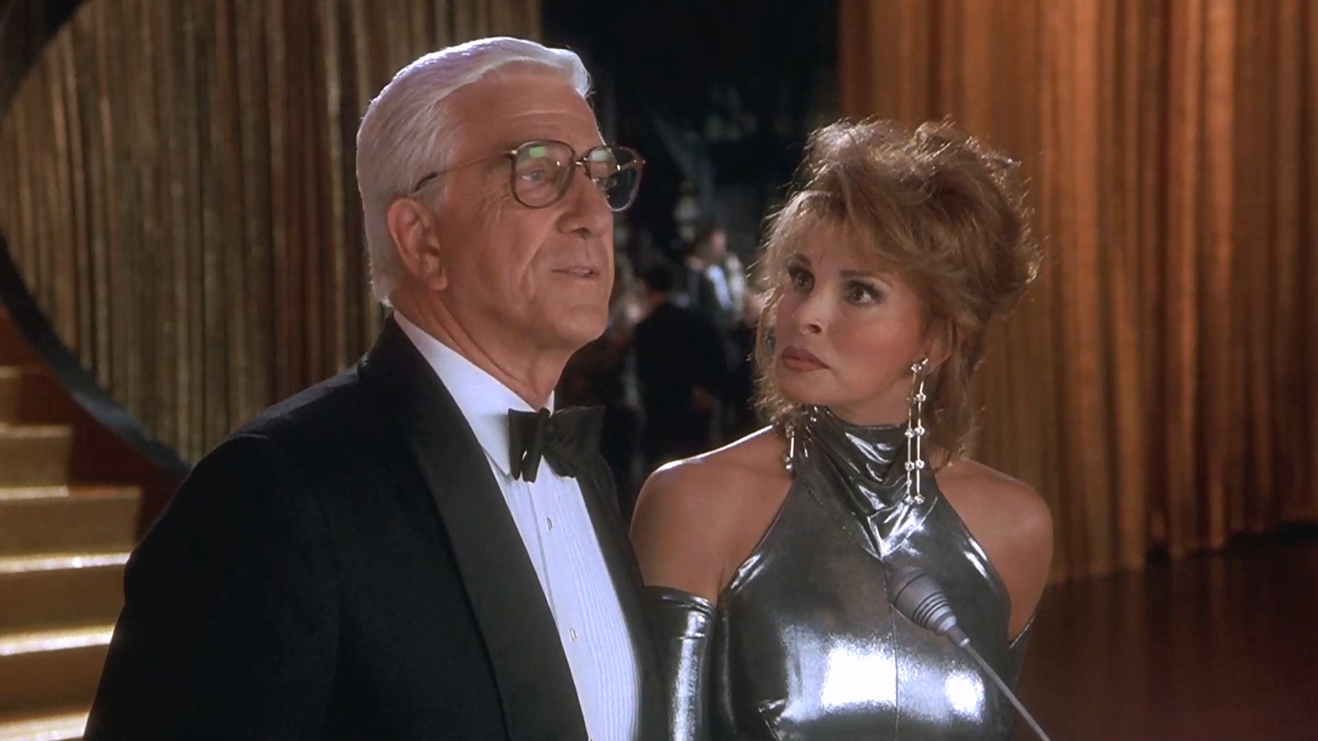 《白头神探3 国语版》1080P国语配音.mp4_20250505_200647.874.jpg