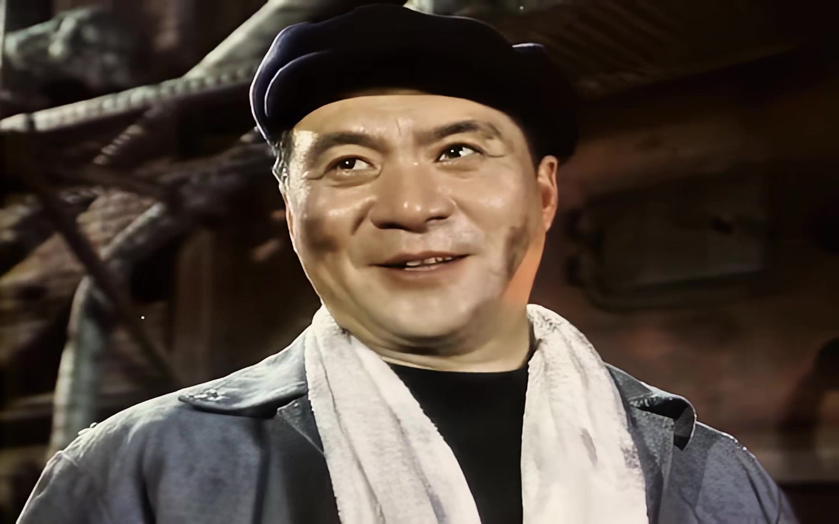 苦恼人的笑 1979.mp4_20250507_145837.181.jpg