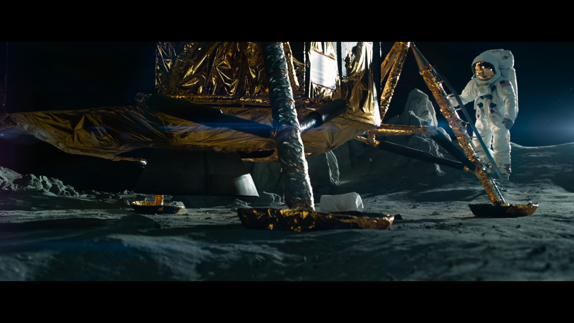 变形金刚3：月黑之时 (2011).mkv_000510.143.png