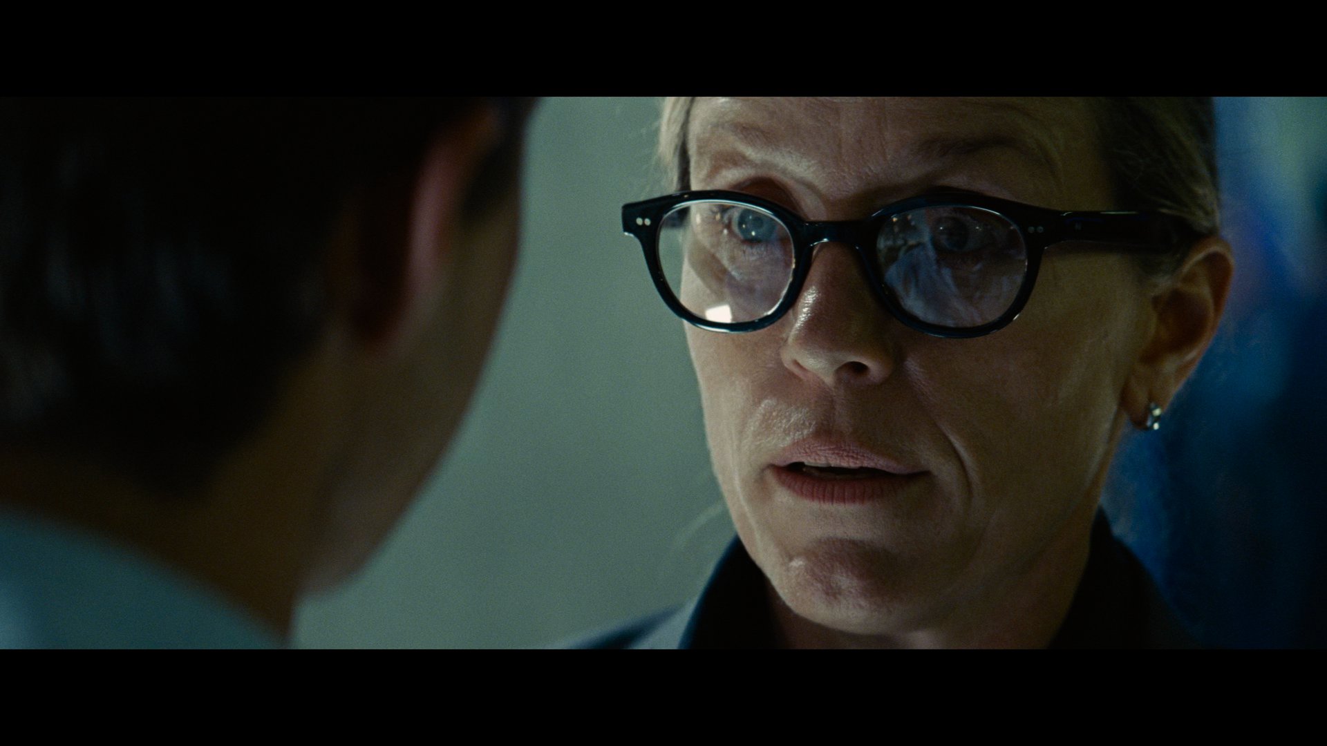 变形金刚3：月黑之时 (2011).mkv_004903.857.png