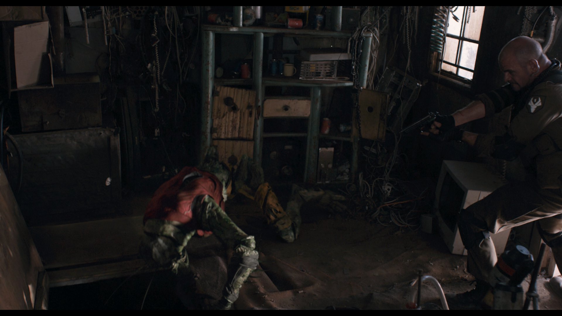 第九区 (2009).mkv_011633.714.png