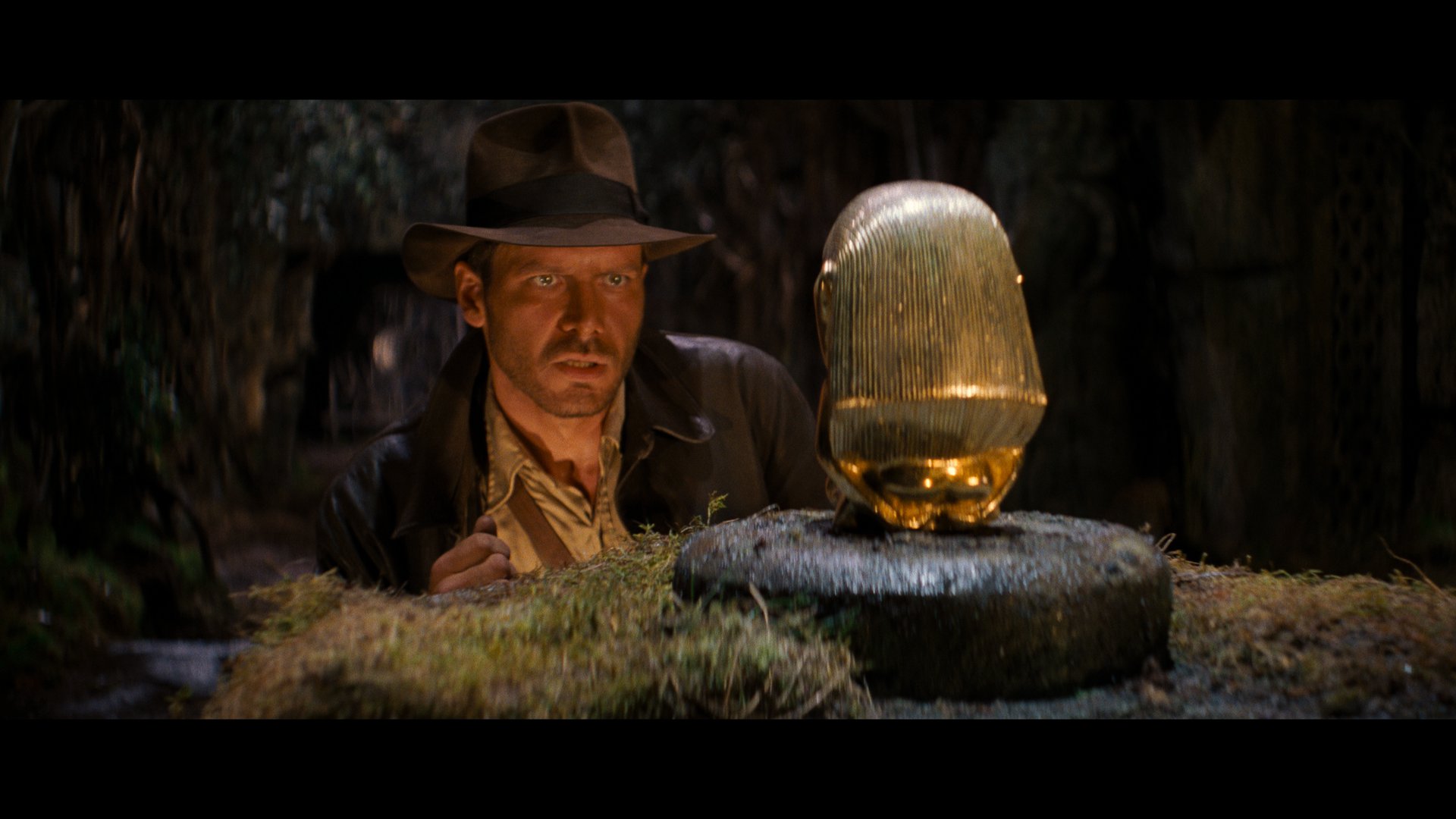 夺宝奇兵 (1981).mkv_000728.239.png