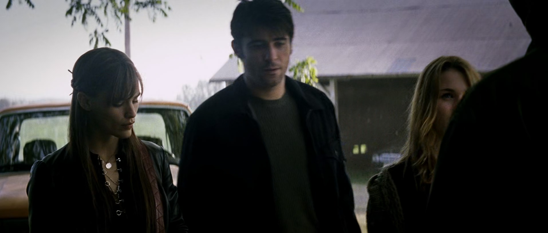 艾丽卡.Elektra.2005.DC.1080p.BluRay.x265.2audio-RARBG (1).mkv_20250510_132836.025.jpg