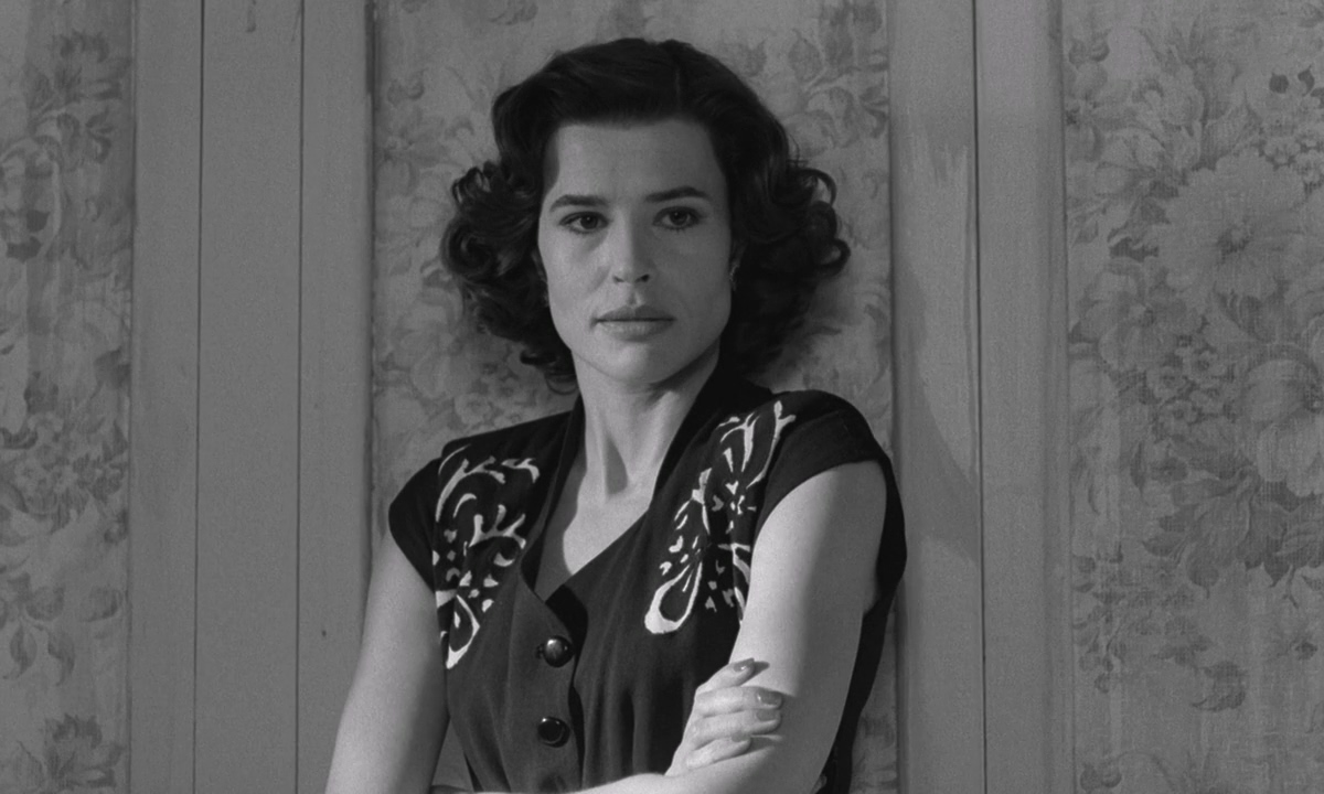 vivement.dimanche.1983.french.720p.bluray.x264-rough (1).mkv_20250511_172203.922.jpg