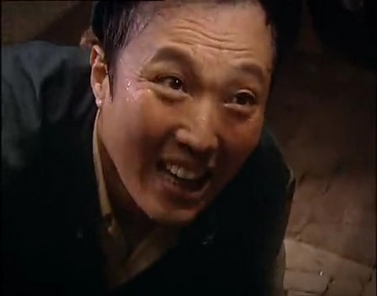 戈壁母亲 01.flv_20250511_232231.492.jpg