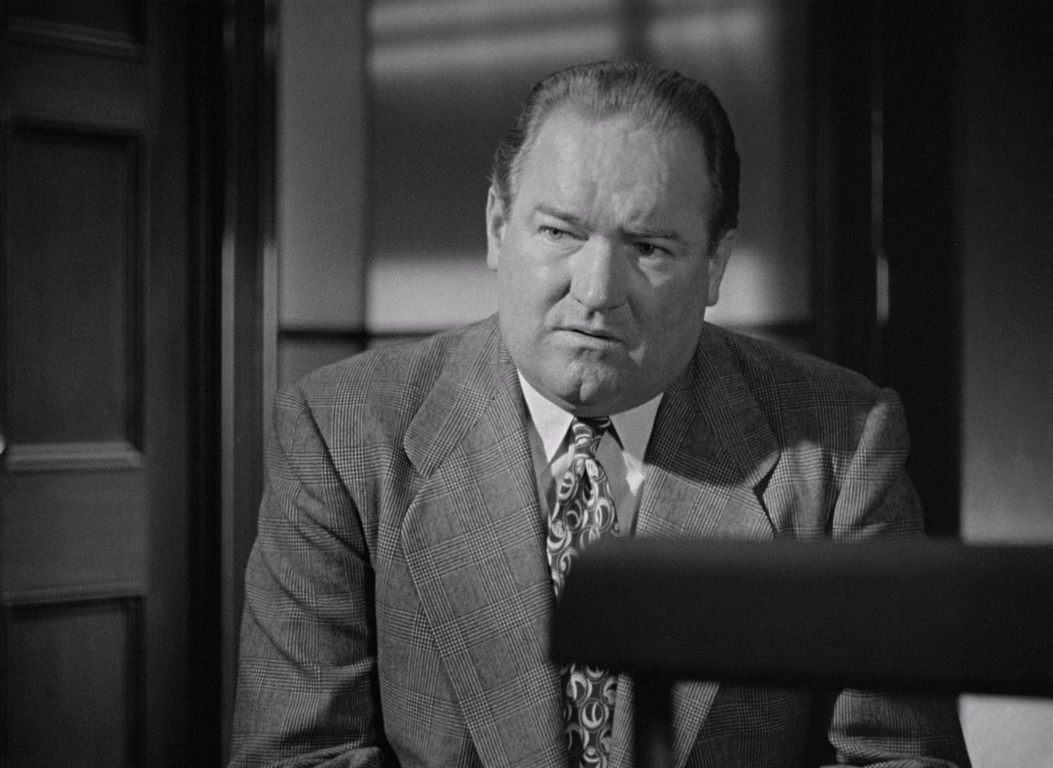 The.Asphalt.Jungle.1950.CC.1080p.BluRay.x265.10bit.FLAC.1.0-QuickIO.mkv_20250513.jpg