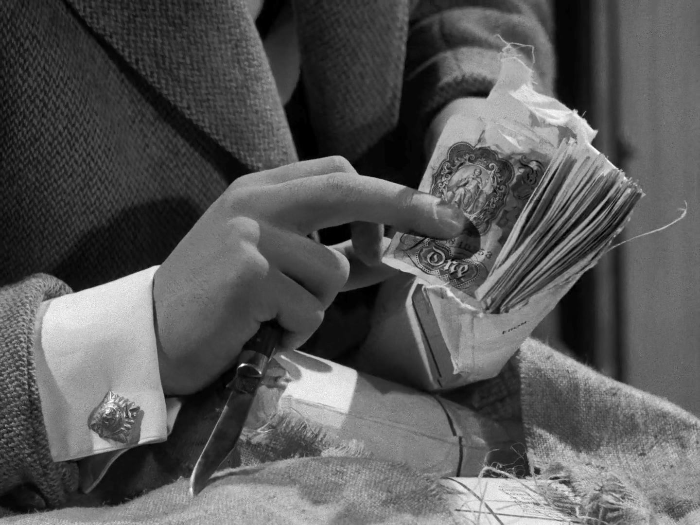 飞翔的苏格兰人 1080p 1957.mp4_20250519_111251.765.jpg