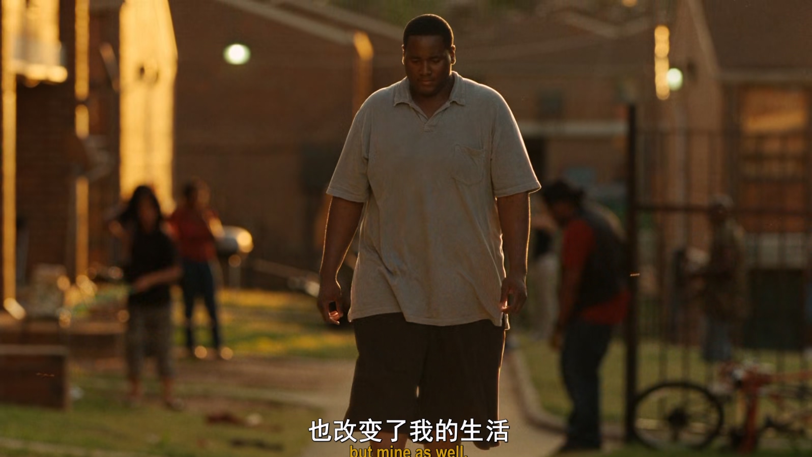 弱点.The.Blind.Side.2009.1080p.BluRay.x265.2audio-RARBG特效字幕.mkv_20250602_100.jpg