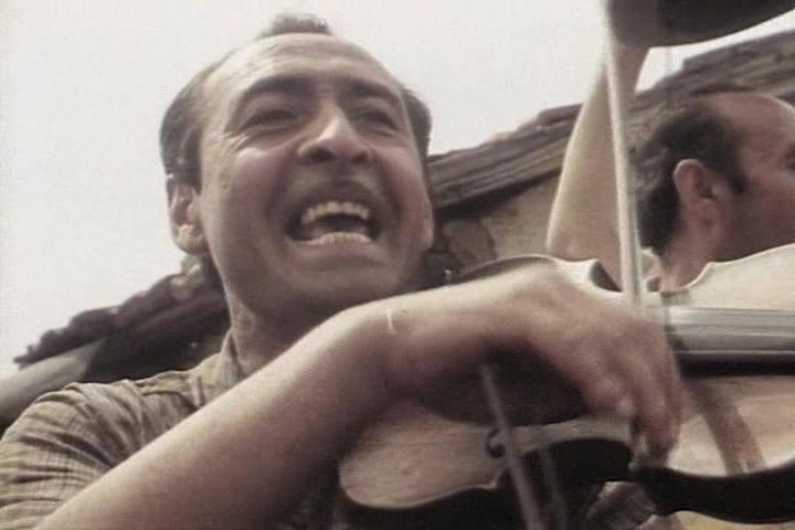 血色之诗.Krvava.bajka.1969.DVDRip.XviD.AC3（央视国语）.mkv_20250603_220728.934.jpg
