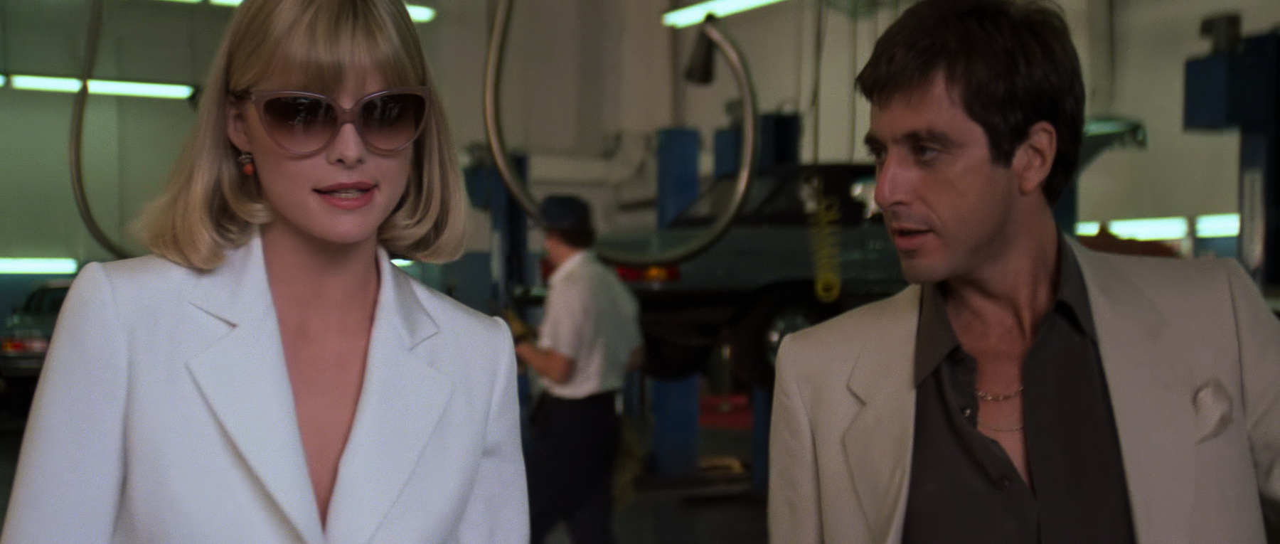 Scarface 1983 2160p UHD BluRay HDR10 DTS-HD MA 7.1 x265-GPTHD.mkv_20250604_202130.934.jpg