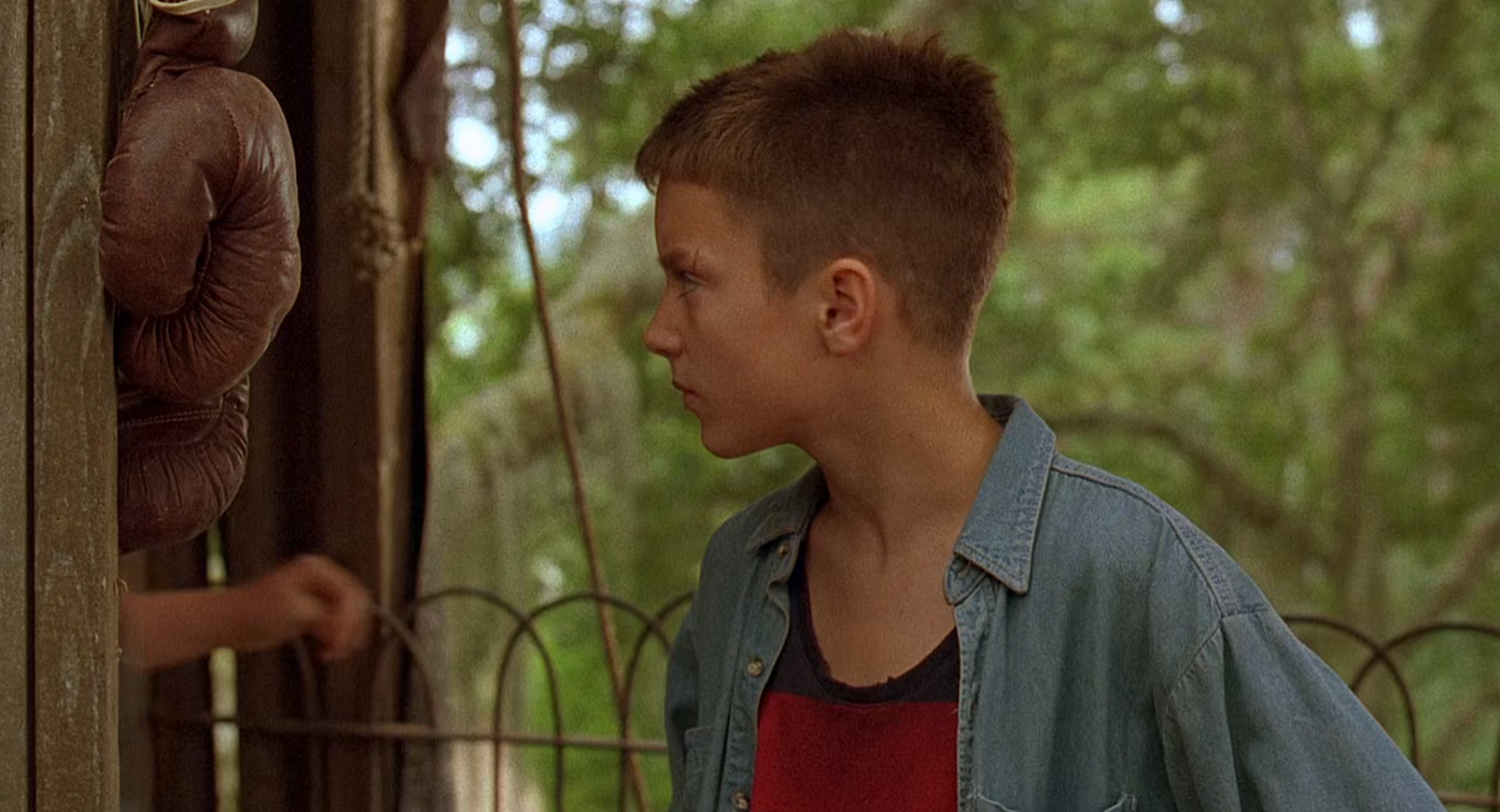 树屋上的童真 战争 (1994) 1080p [AAC, AAC] [zho, eng] h265.mkv_20250605_224917.901.jpg