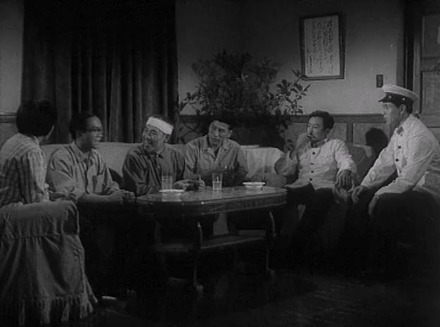 暗礁 1977 长影.Hidden Rock.1977.DVD.X264.AAC.mkv_20250606_194433.152.jpg