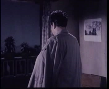 恶梦醒来是早晨 1980 珠影.MP4_20250608_182428.845.jpg