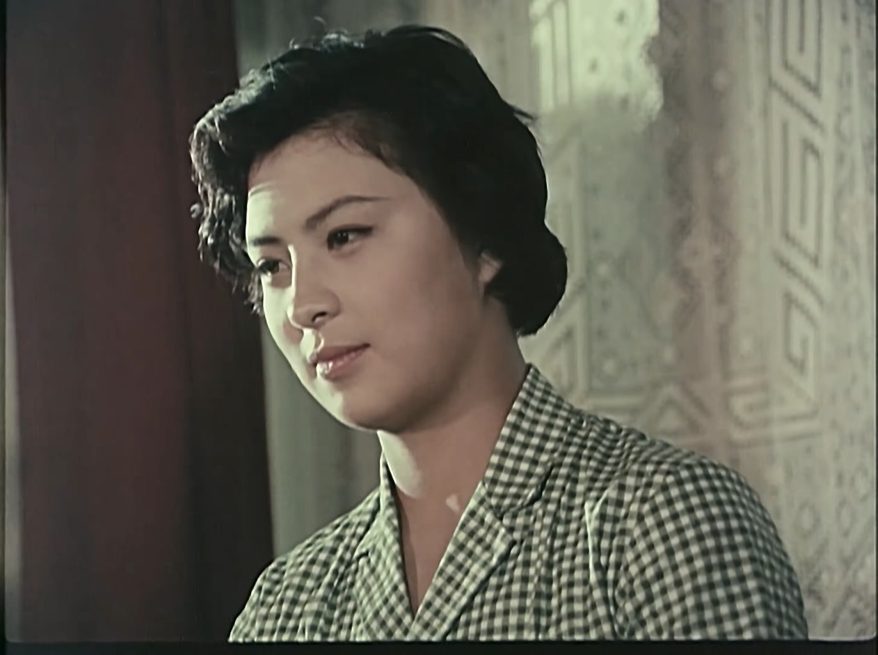 黑三角.Three.Black.Triangles.1977.2160p.WEB-SONYHD.mkv_20250614_105931.939.jpg