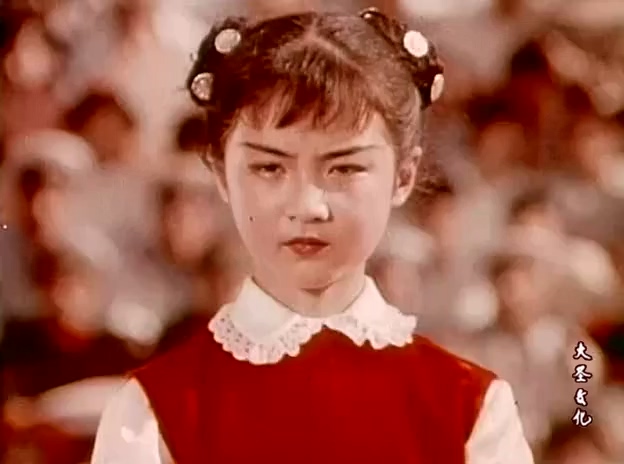 雪花和栗子球.The Dog Xuehua And The Bear Liziqiu.1980.DVD.X264.AAC.HALFCD.mkv_20.jpg