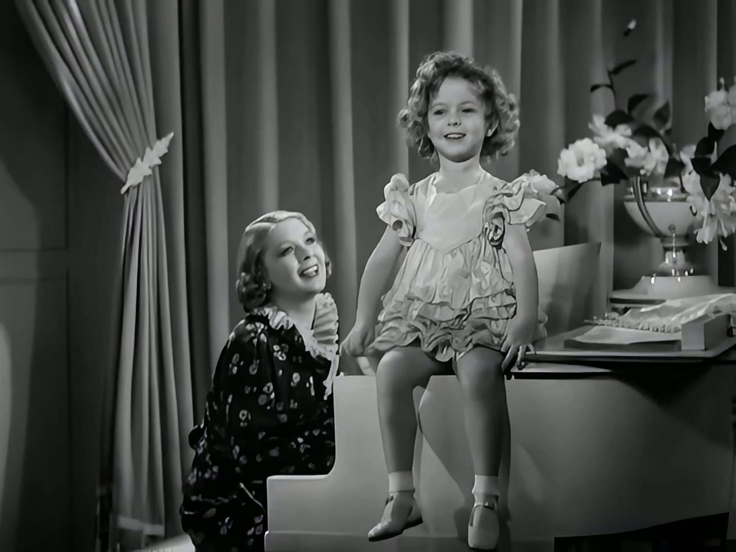 1934 马克小姐 Little Miss Marker.mkv_20250616_213956.956.jpg