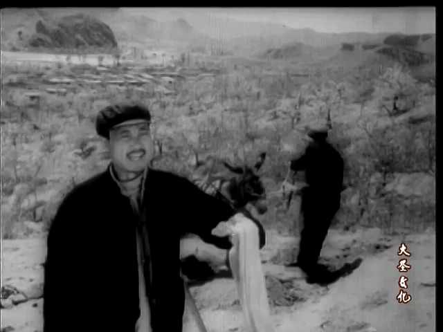 红石钟声.Hongshi zhong sheng.1966.DVD.X264.AAC.HALFCD.mkv_20250617_192514.637.jpg