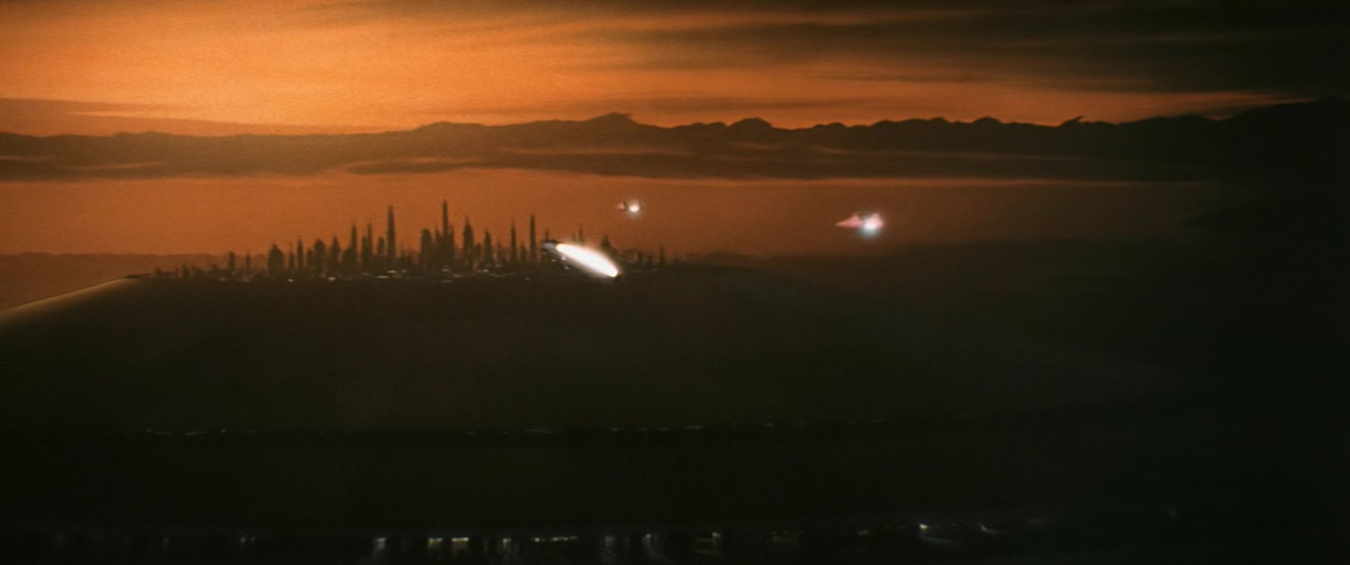 星球大战正传2：帝国反击战（首映版）.Star Wars.The Empire Strikes Back.1980.CN.mk.jpg