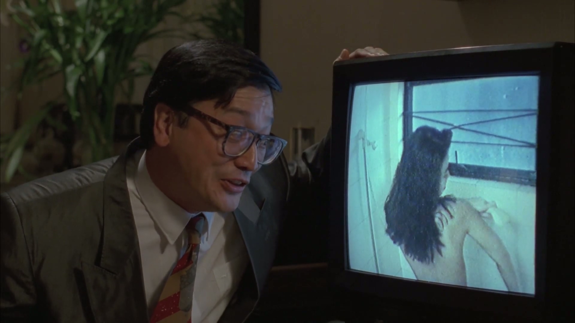 1992 岆怪嘟巿.mkv_20250620_151317.294.jpg