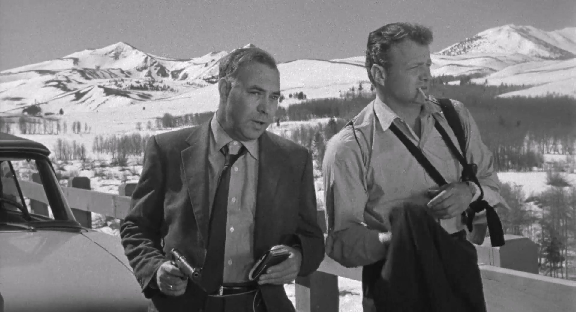 夜幕 1080p 1956.mp4_20250621_133134.093.jpg