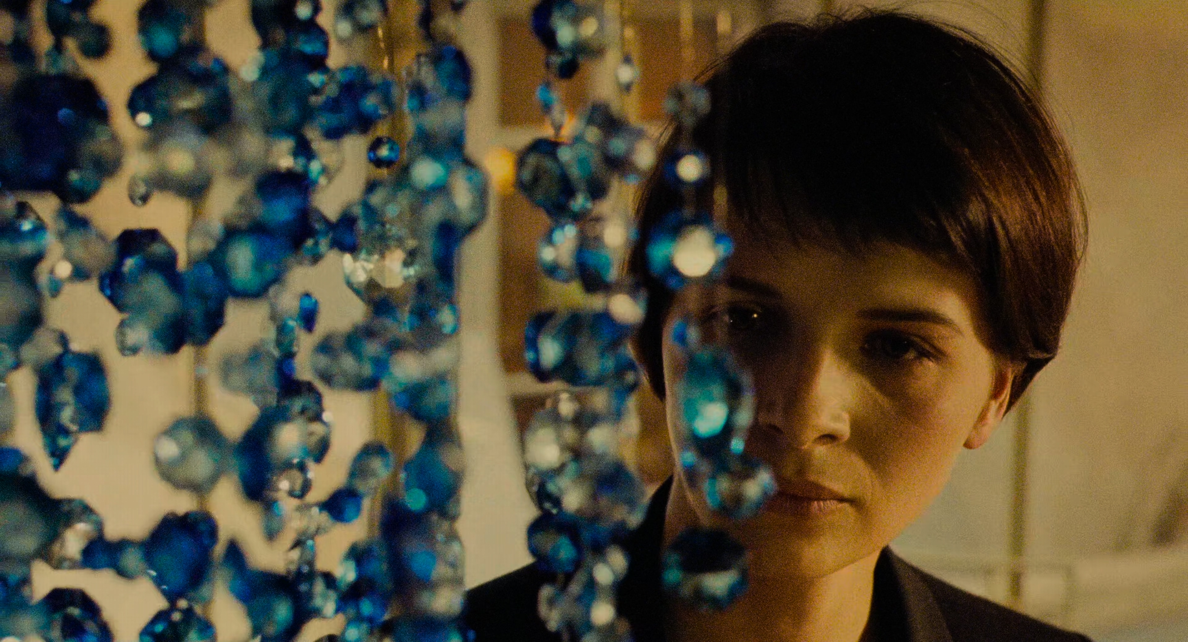 Three Colors - Blue (1993) (2160p BluRay x265 10bit 国法双语双字.mkv_20250622_17.jpg