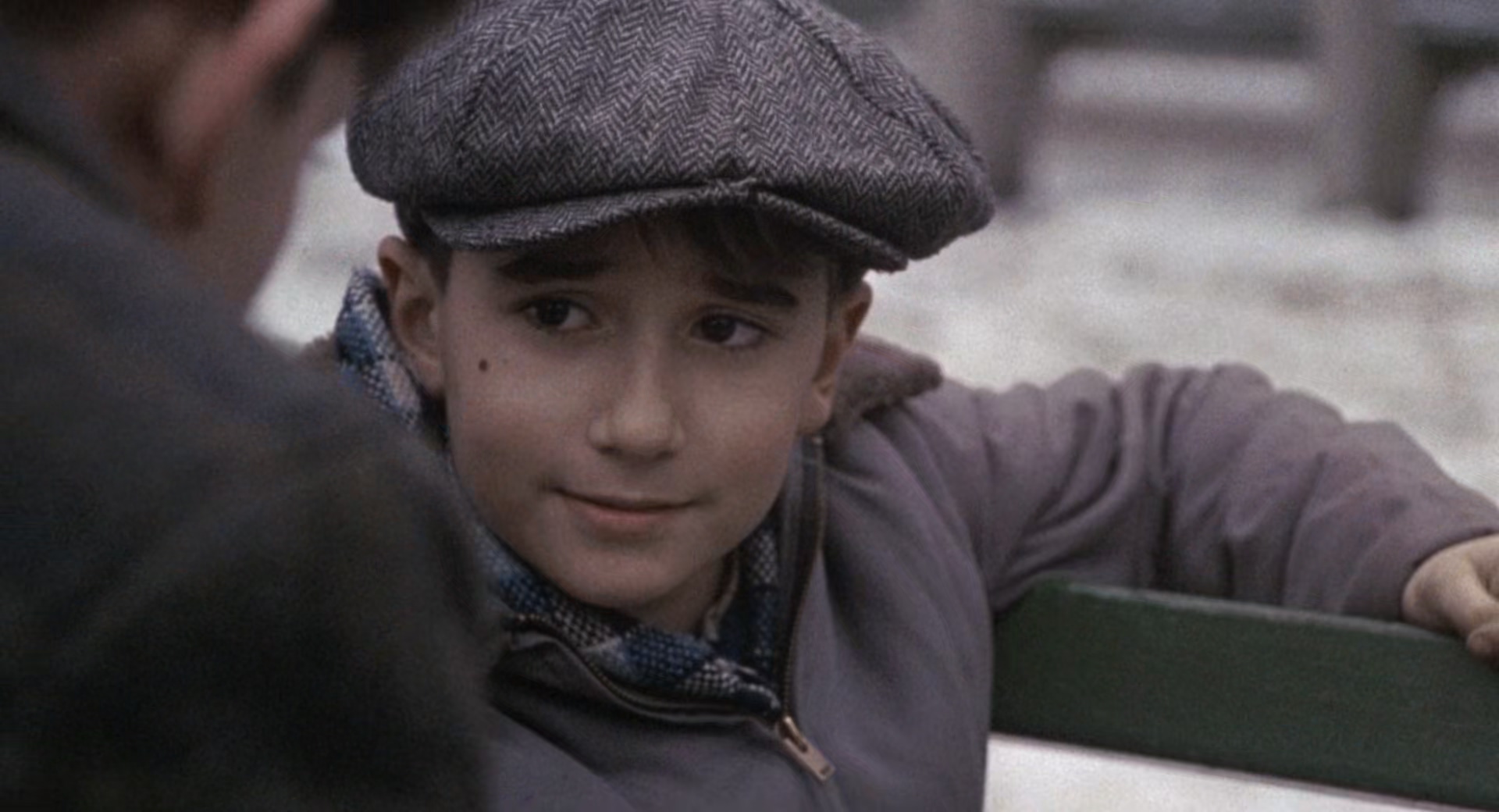 Awakenings.1990.1080p.BluRay.2Audio.AAC.x265-RARBG-bylh (1) (1).mkv_20250623_004.jpg