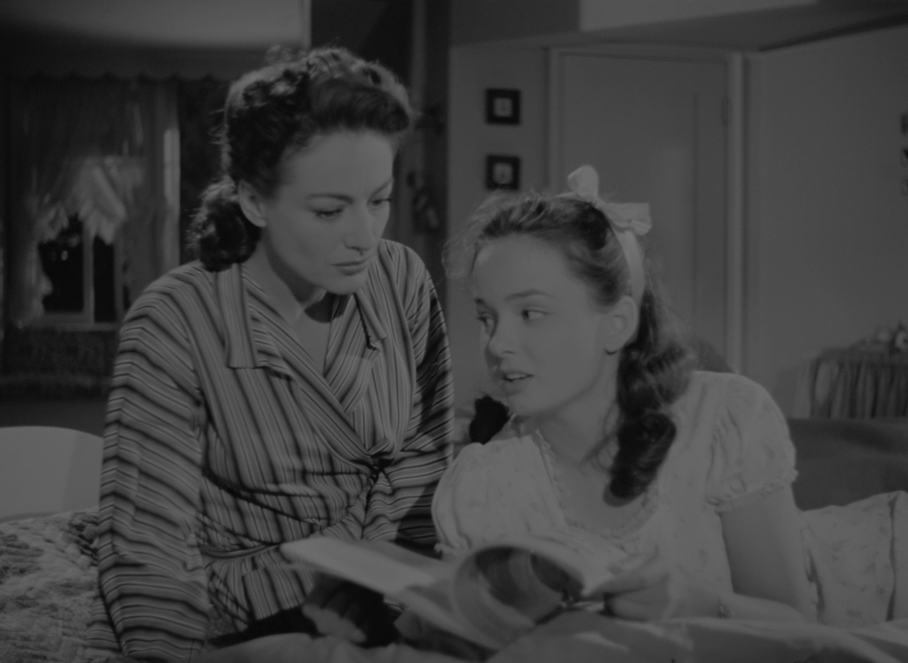 Mildred.Pierce.1945.2160p.UHD.BluRay.x265.10bit.HDR.LPCM.1.0-RARBG.mkv_20250624_.jpg