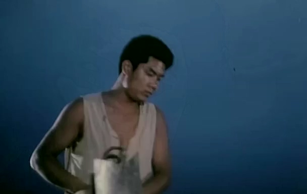 月月.Yue Yue.1986.DVD.X264.AAC.mkv_20250627_212408.099.jpg