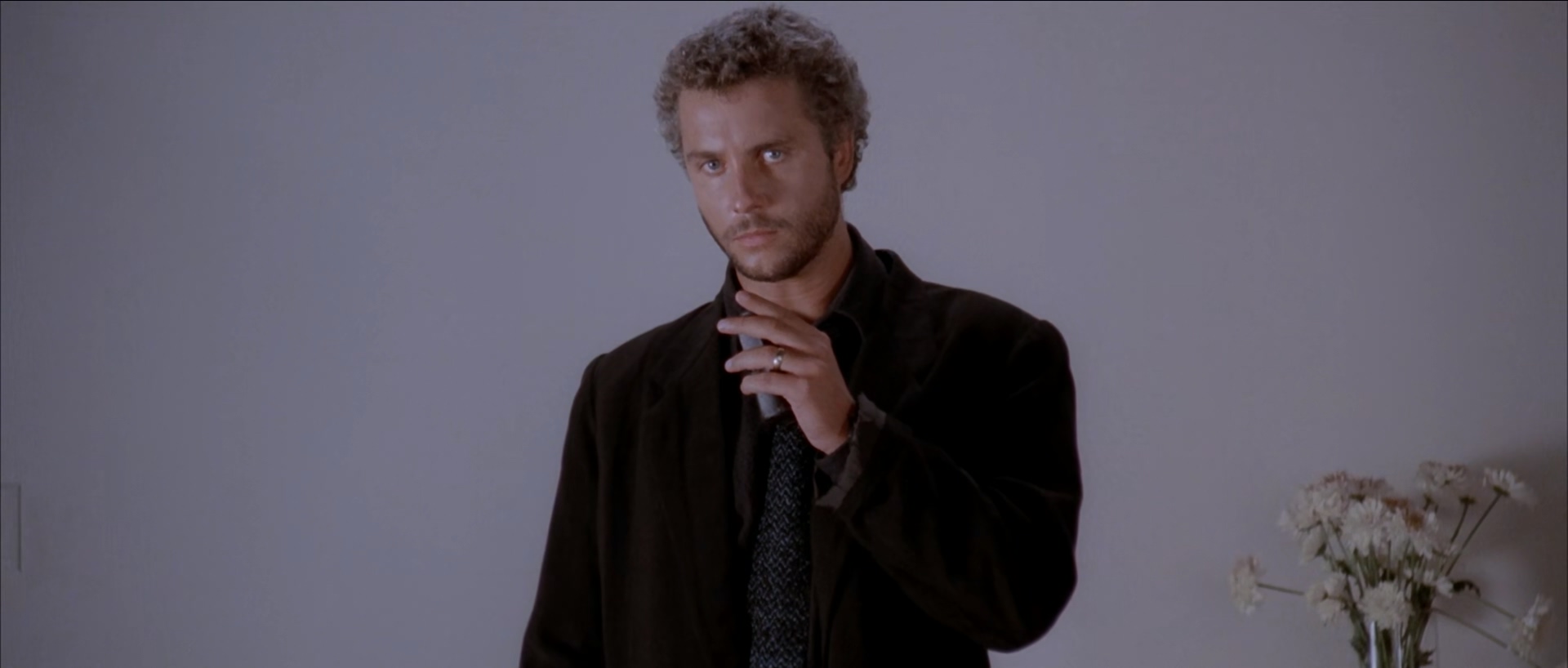 Manhunter.1986.DC.1080p.BluRay.x265.EAC3 5.1-iVy -bylh.mkv_20250629_084151.705.jpg
