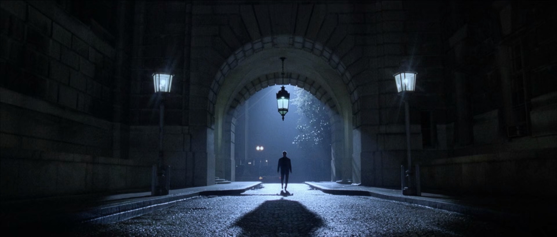 Manhunter.1986.DC.1080p.BluRay.x265.EAC3 5.1-iVy -bylh.mkv_20250629_084346.886.jpg