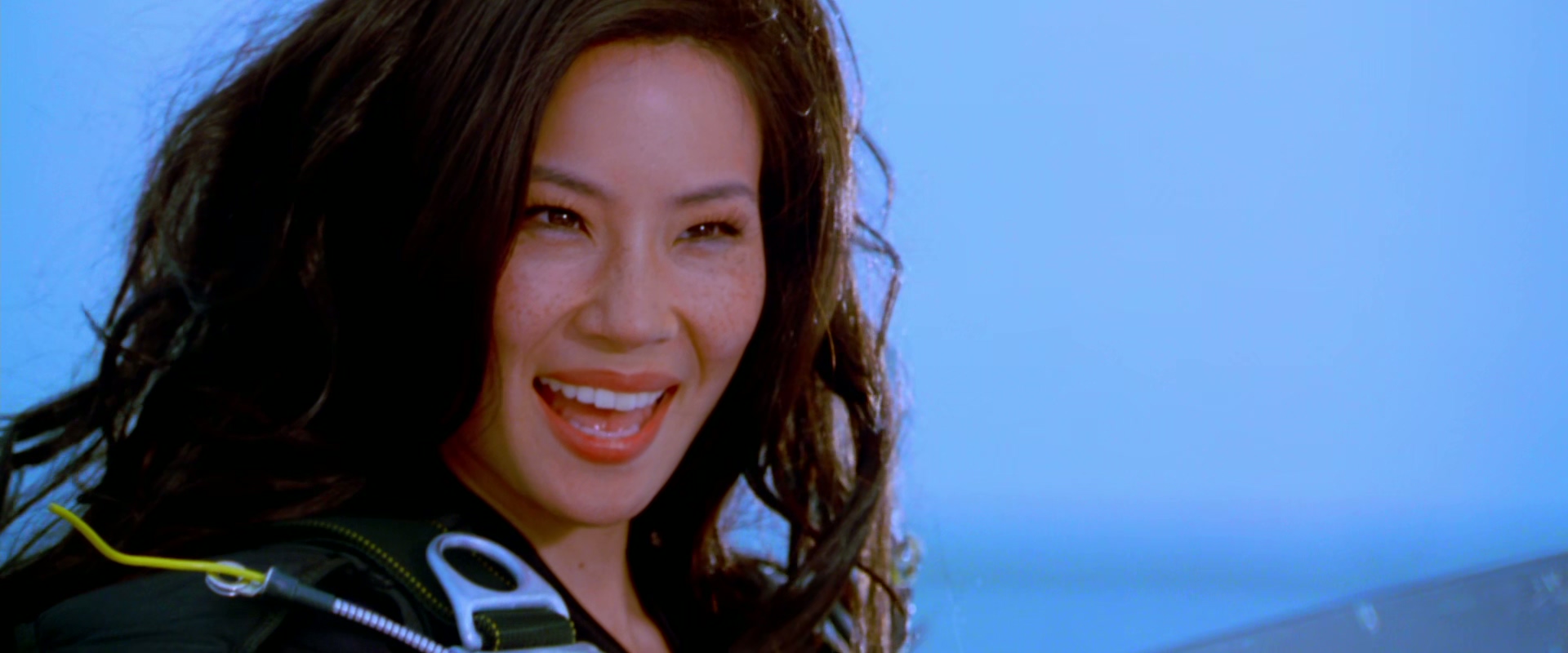 2000 霹雳娇娃 Charlies Angels.mkv_20250629_111301.769.jpg